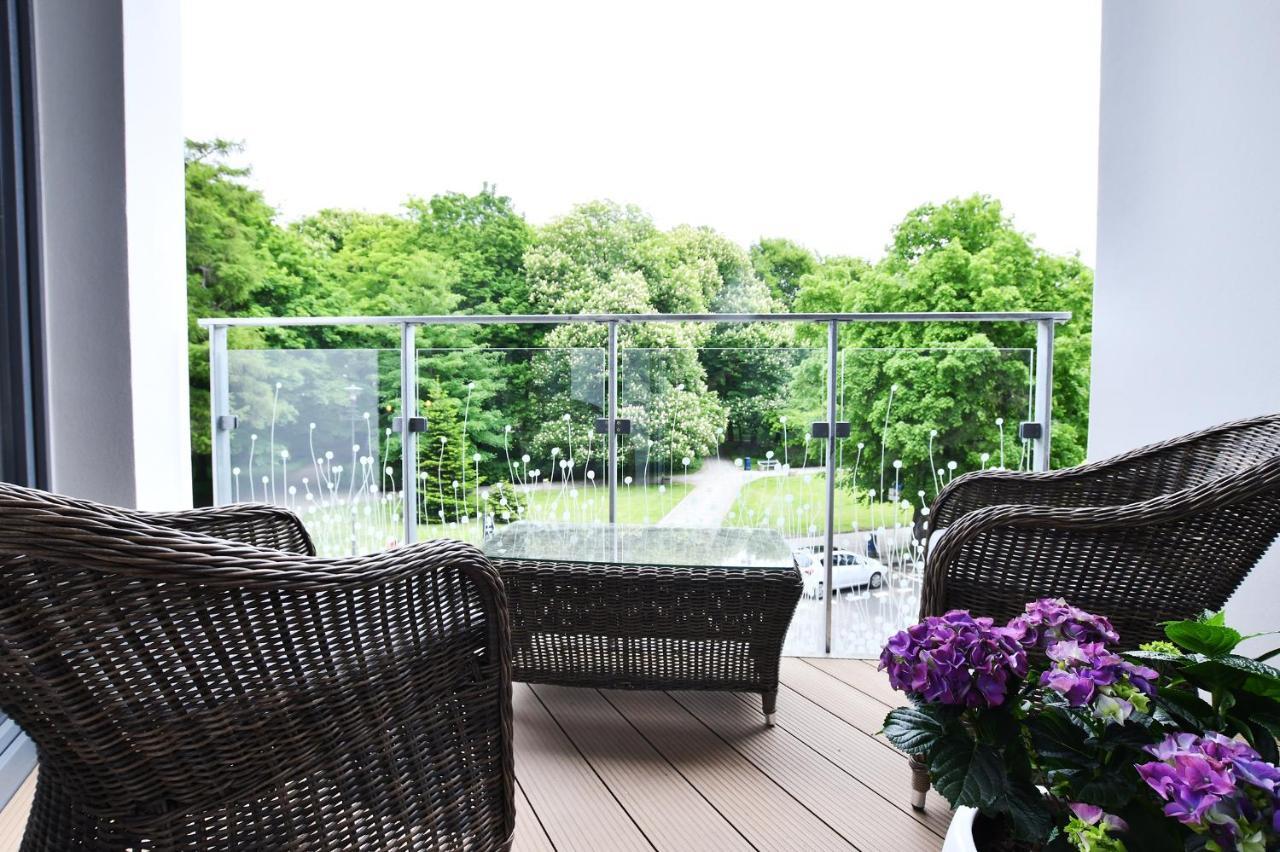 Apartamenty Navigator- Nadmorskie Tarasy Port Kolberg Exterior foto