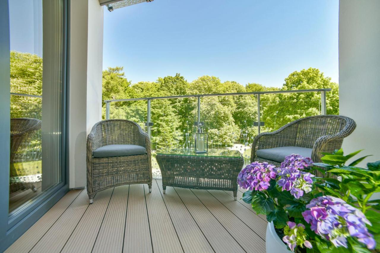 Apartamenty Navigator- Nadmorskie Tarasy Port Kolberg Exterior foto