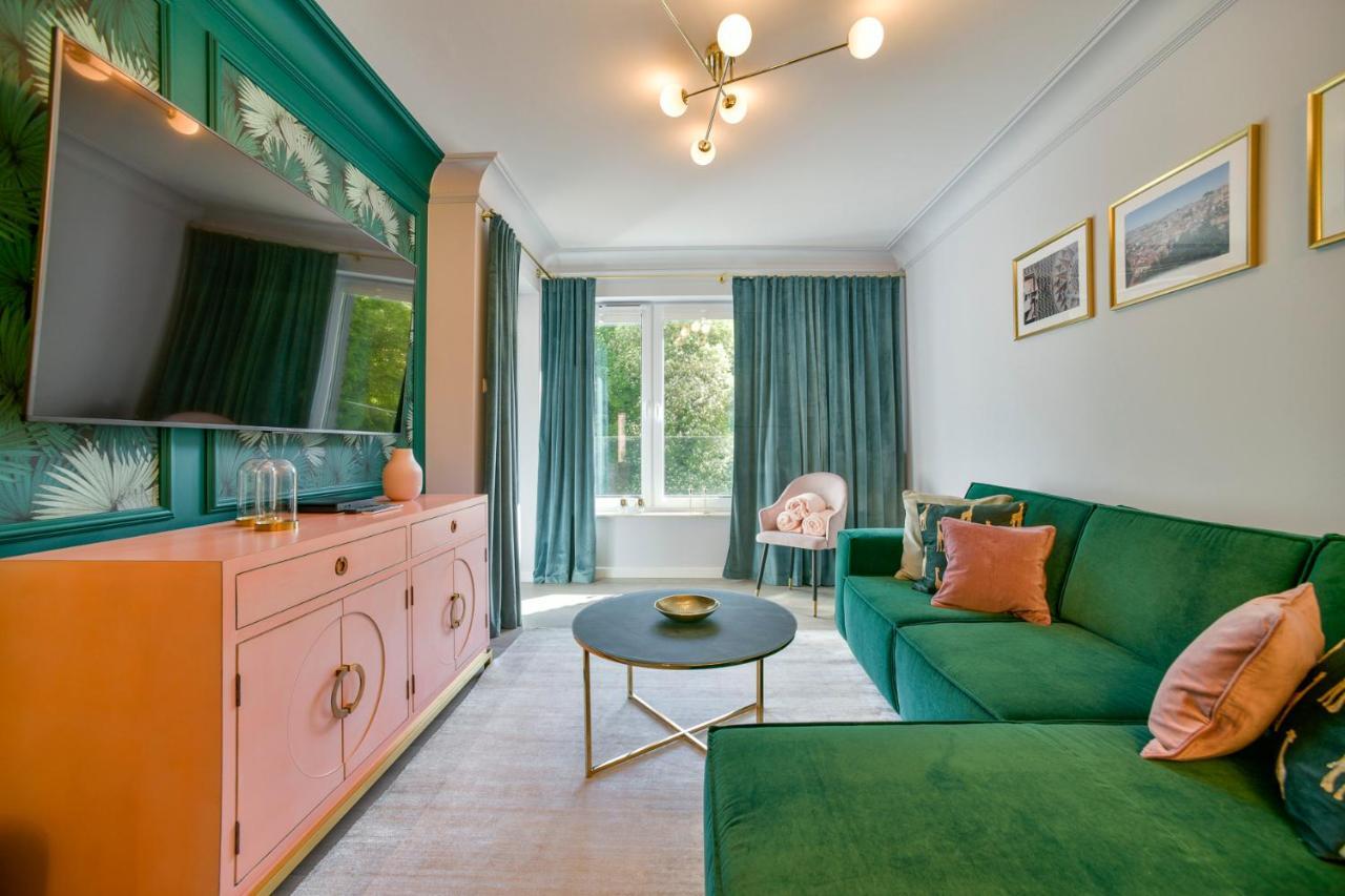 Apartamenty Navigator- Nadmorskie Tarasy Port Kolberg Exterior foto