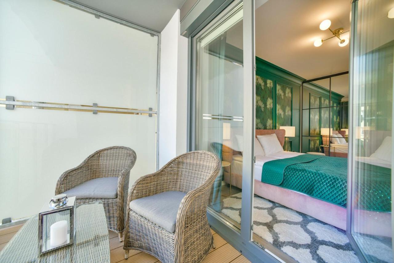 Apartamenty Navigator- Nadmorskie Tarasy Port Kolberg Exterior foto