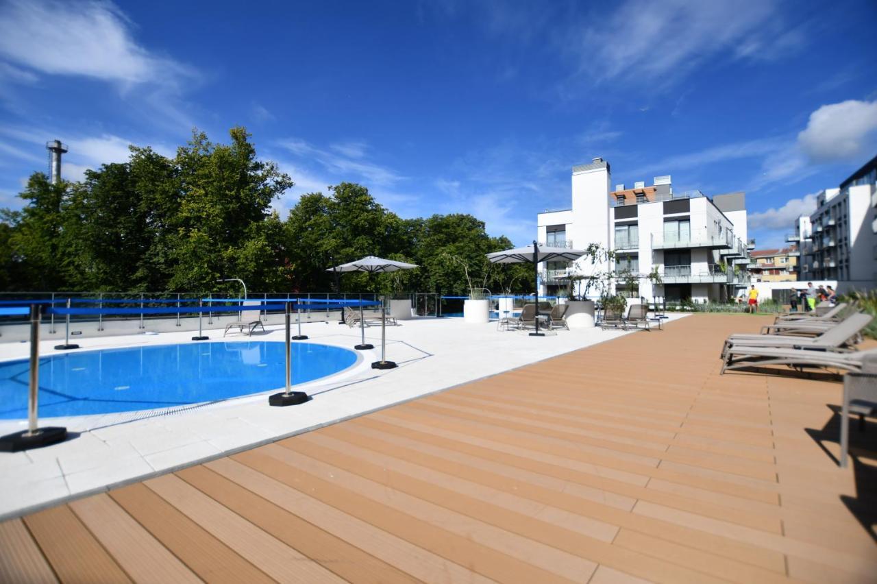 Apartamenty Navigator- Nadmorskie Tarasy Port Kolberg Exterior foto